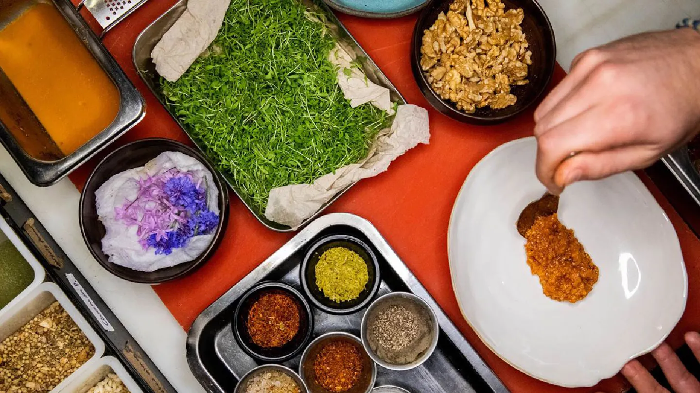 In Beiruts economic free fall, finding hope in new Lebanese food