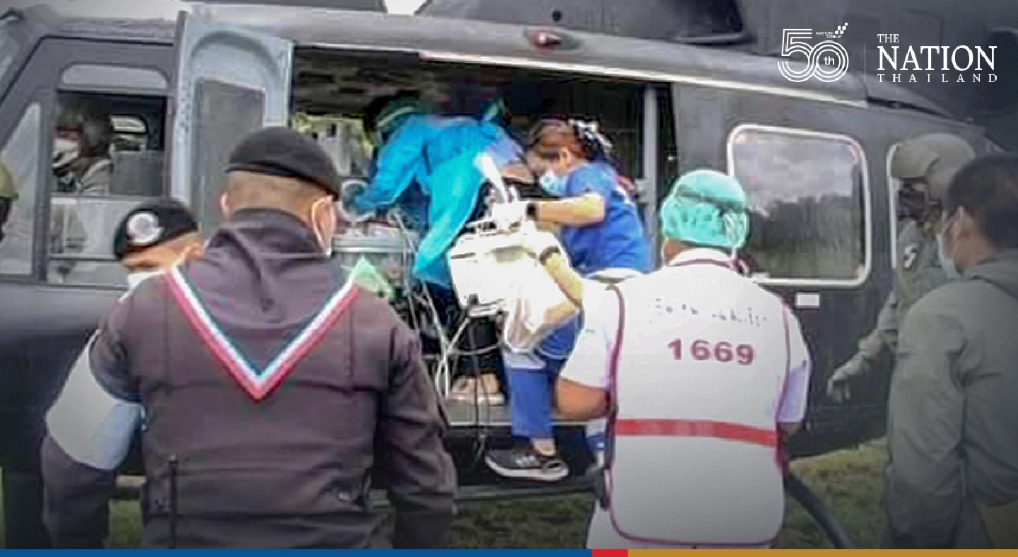 Military chopper flies newborn to Chiang Mai for medical treatment