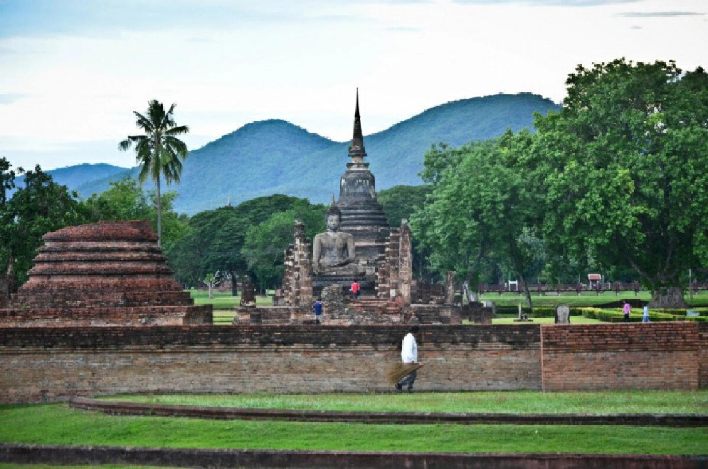 Three world heritage sites expected to generate Bt30 billion tourism income
