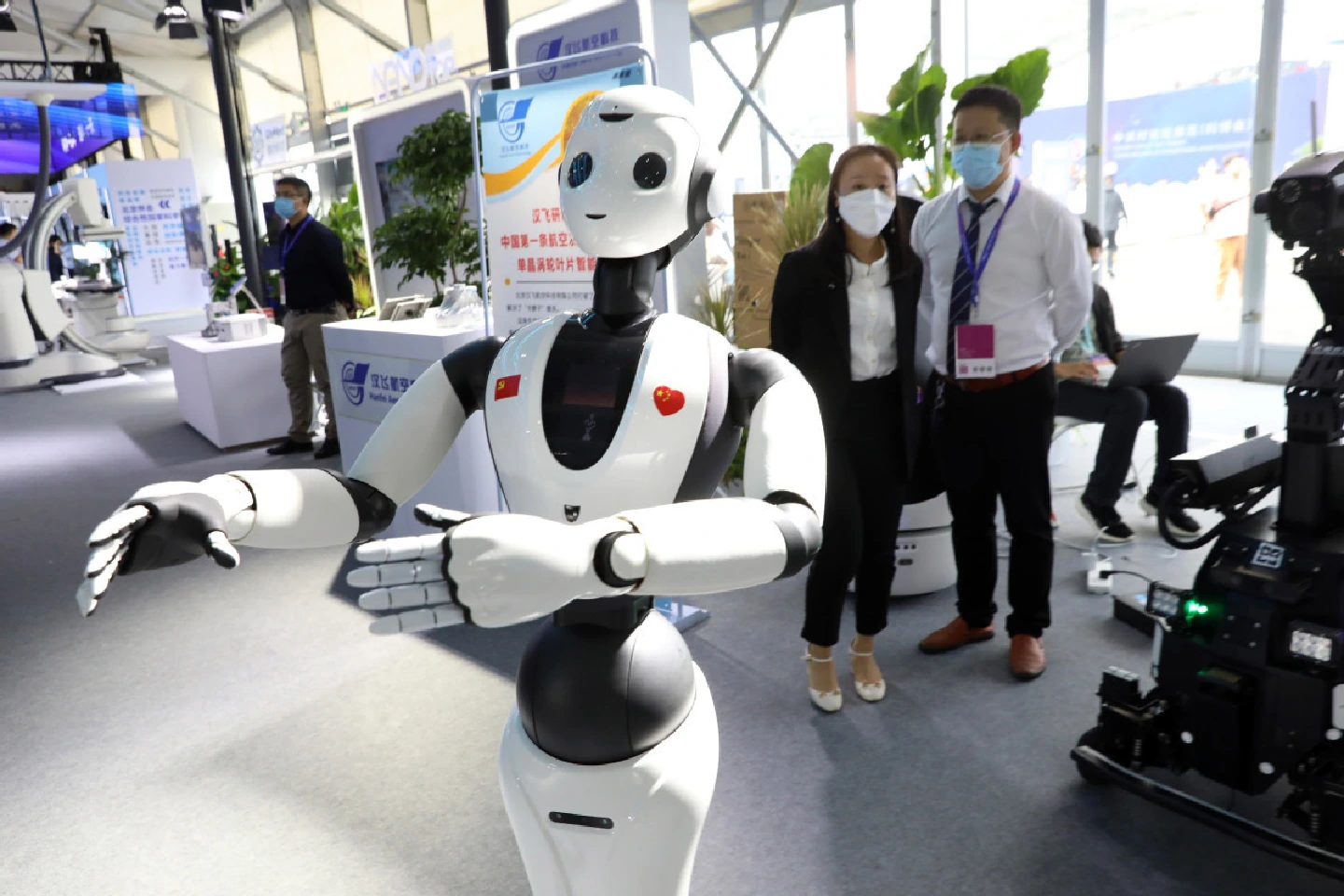 Xi unveils plan to turn China into talent hub