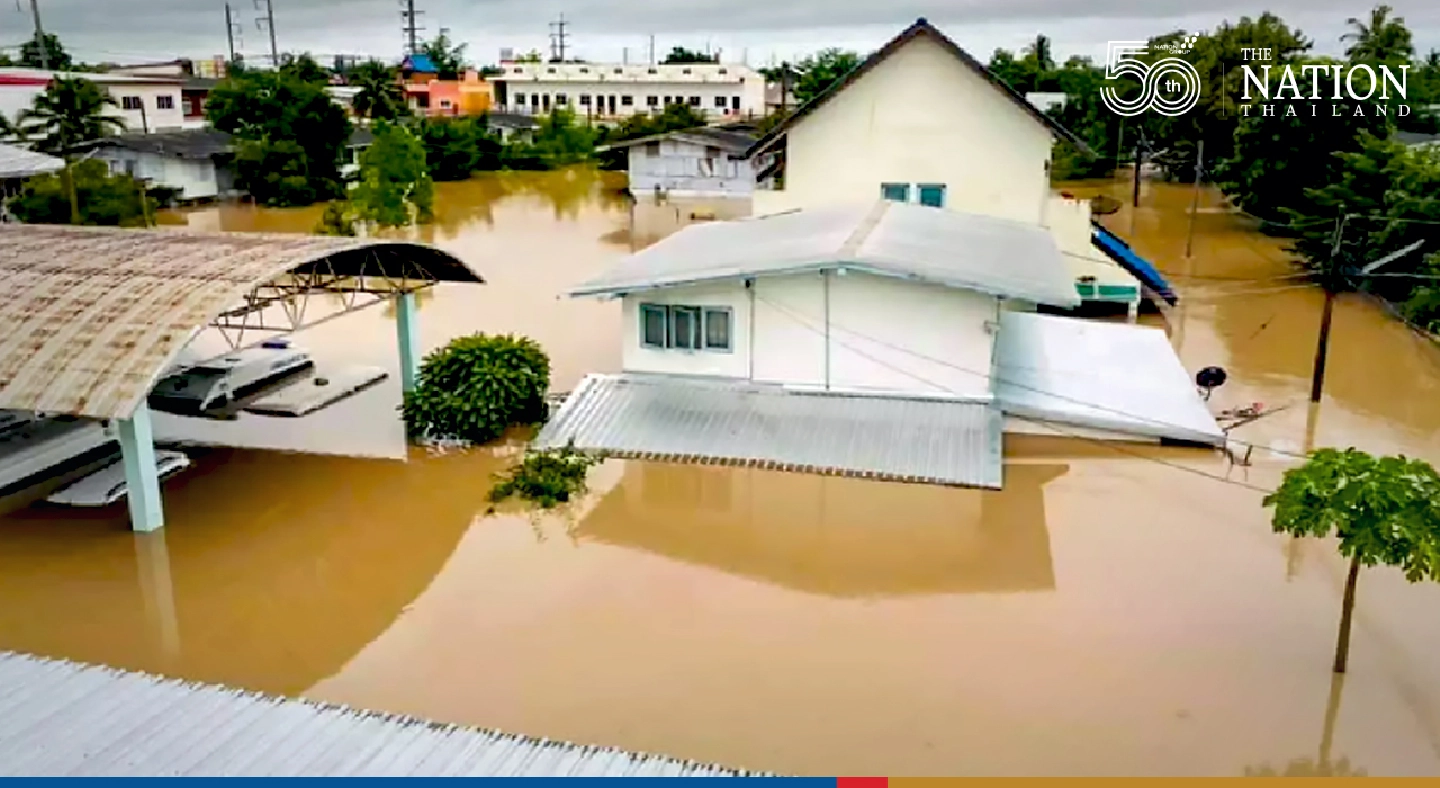 Many parts of Thailands East and Central battling severe floods Many parts of Thailands East and Central battling severe floods