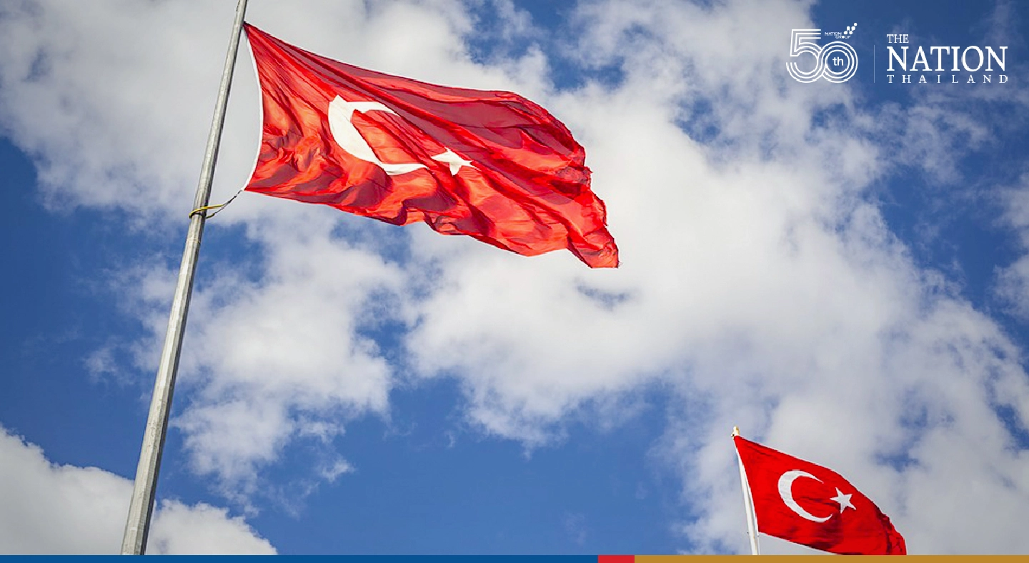 Mideast in Pictures: Big show in sky over Turkey!
