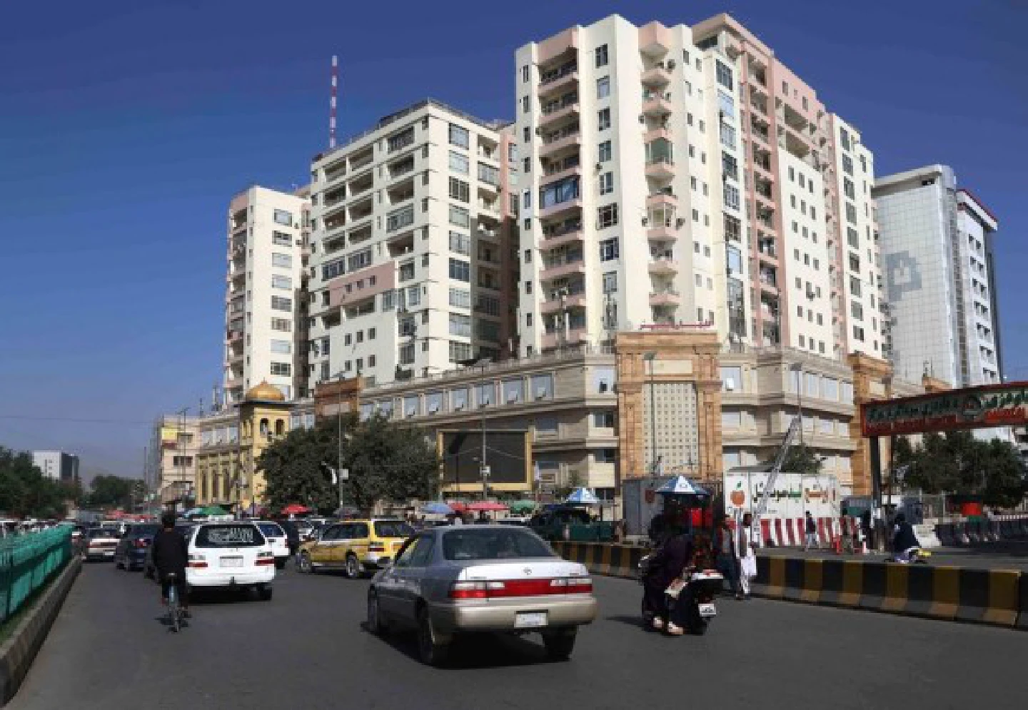Afghans long for better life as Taliban government manages to run country with calls for international aid
