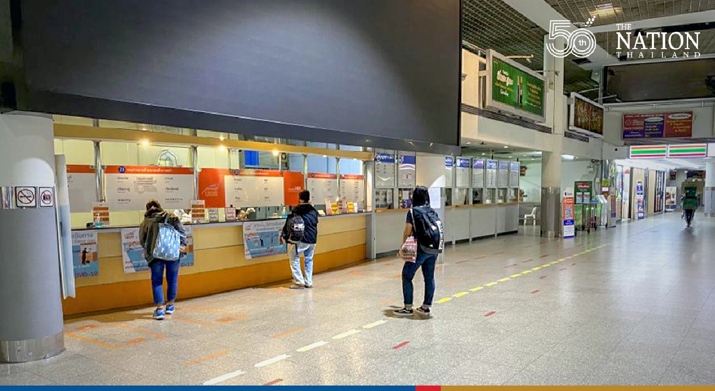 Exodus from Bangkok as national bus service resumes after 1 month Exodus from Bangkok as national bus service resumes after 1 month