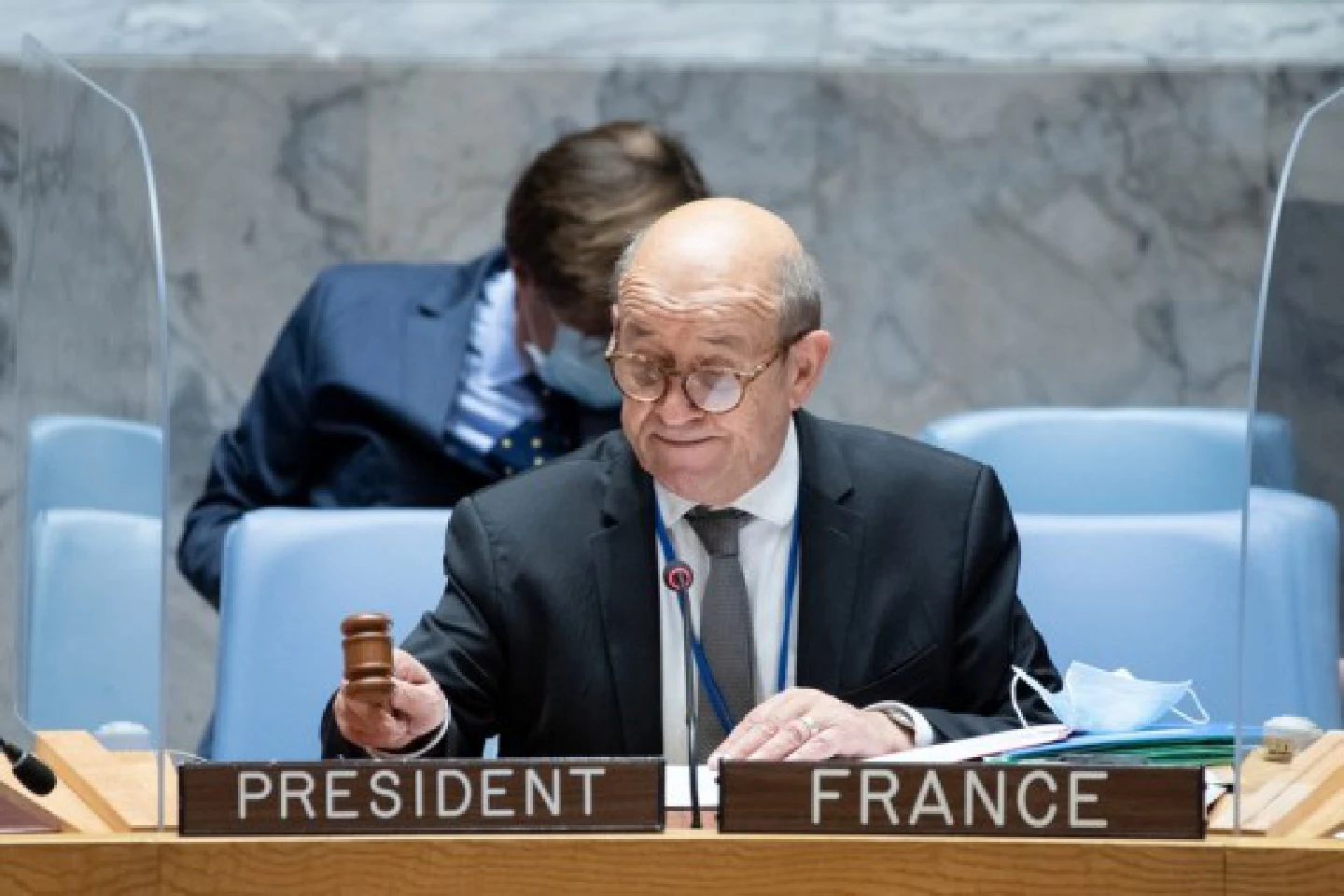 France recalls ambassadors to U.S., Australia over submarine row