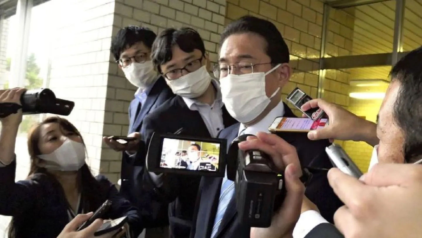 Potential Suga successors begin setting board for own LDP presidential bids Potential Suga successors begin setting board for own LDP presidential bids