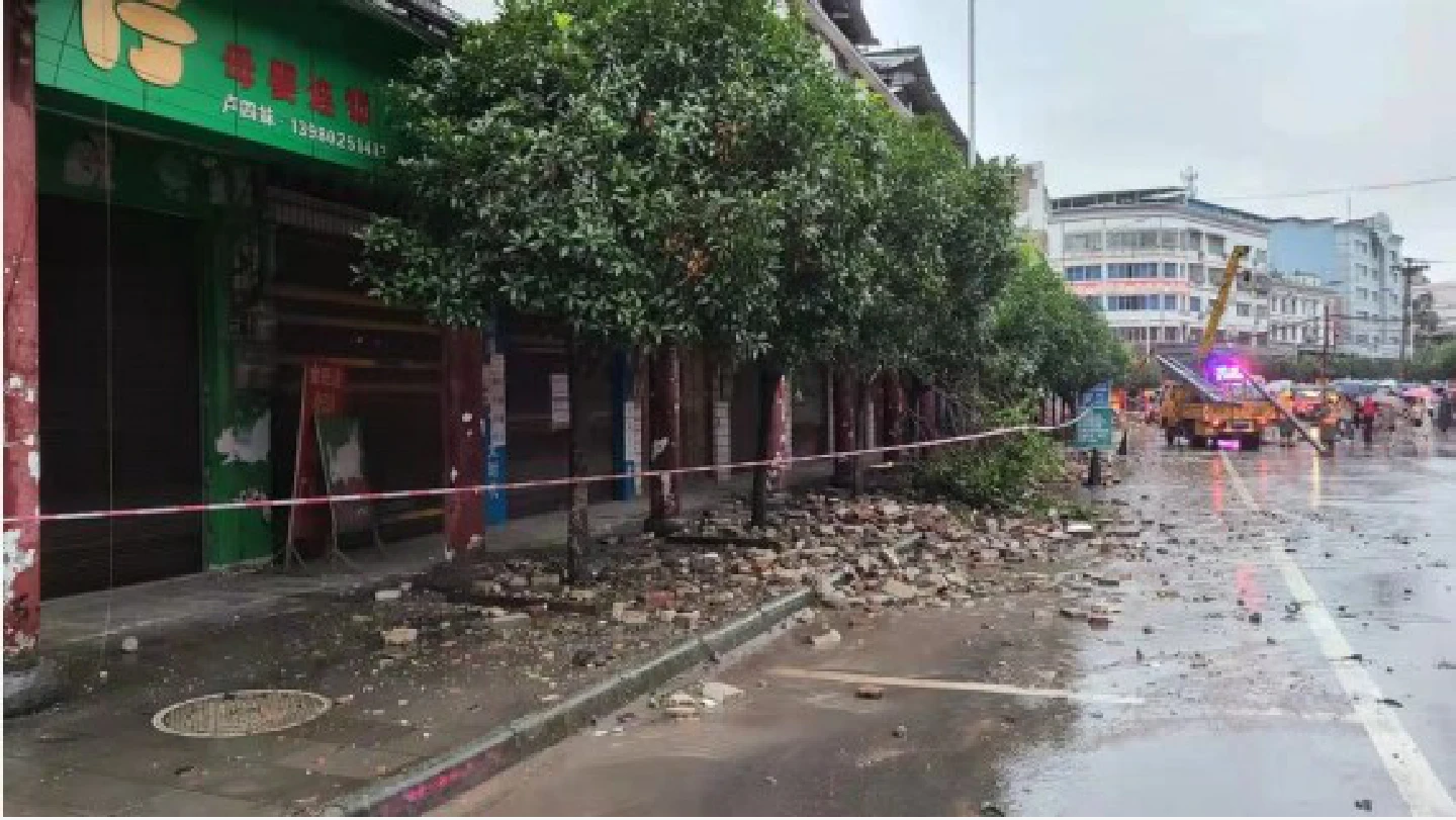 InPics: 3 dead, 60 injured in 6.0-magnitude Sichuan earthquake InPics: 3 dead, 60 injured in 6.0-magnitude Sichuan earthquake