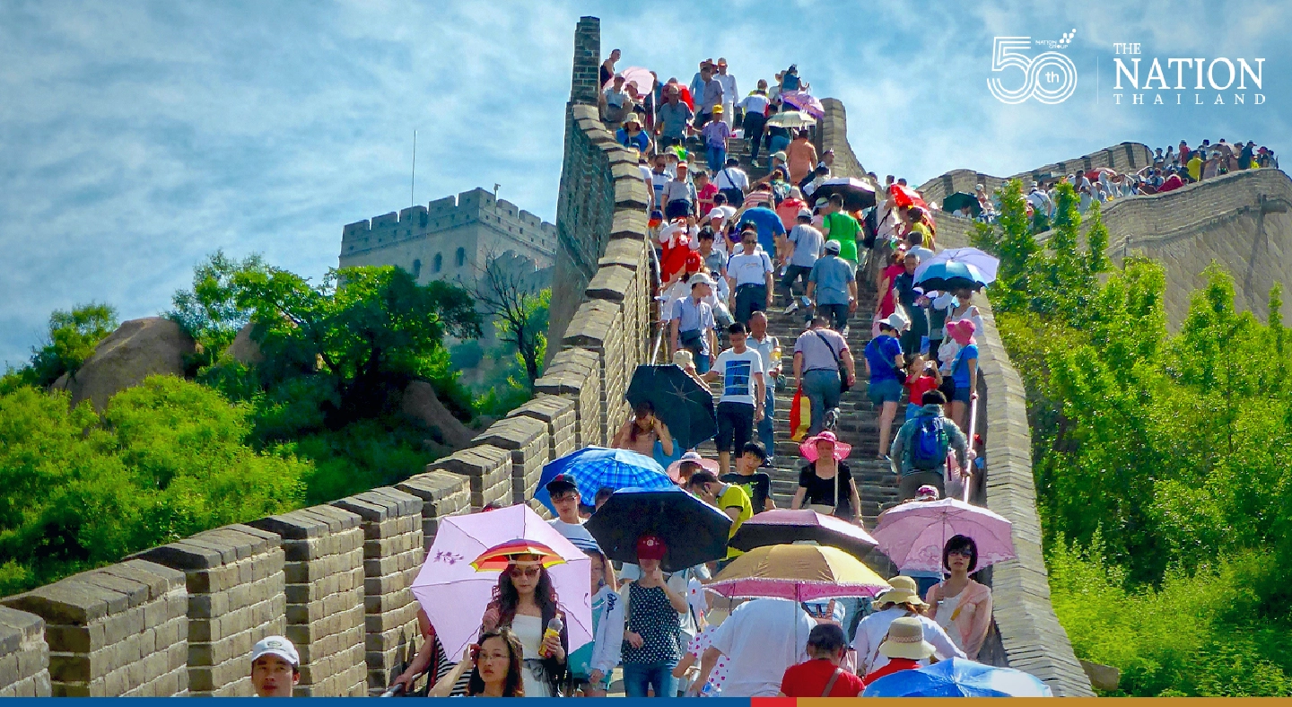 Chinese Golden Week travel suggests sluggish holiday spending