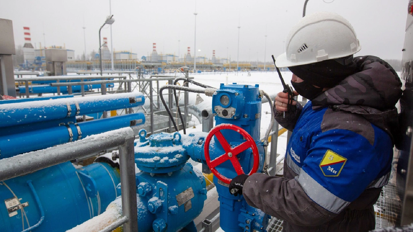 Putin sees European gas crisis as Russia golden chance Putin sees European gas crisis as Russia golden chance