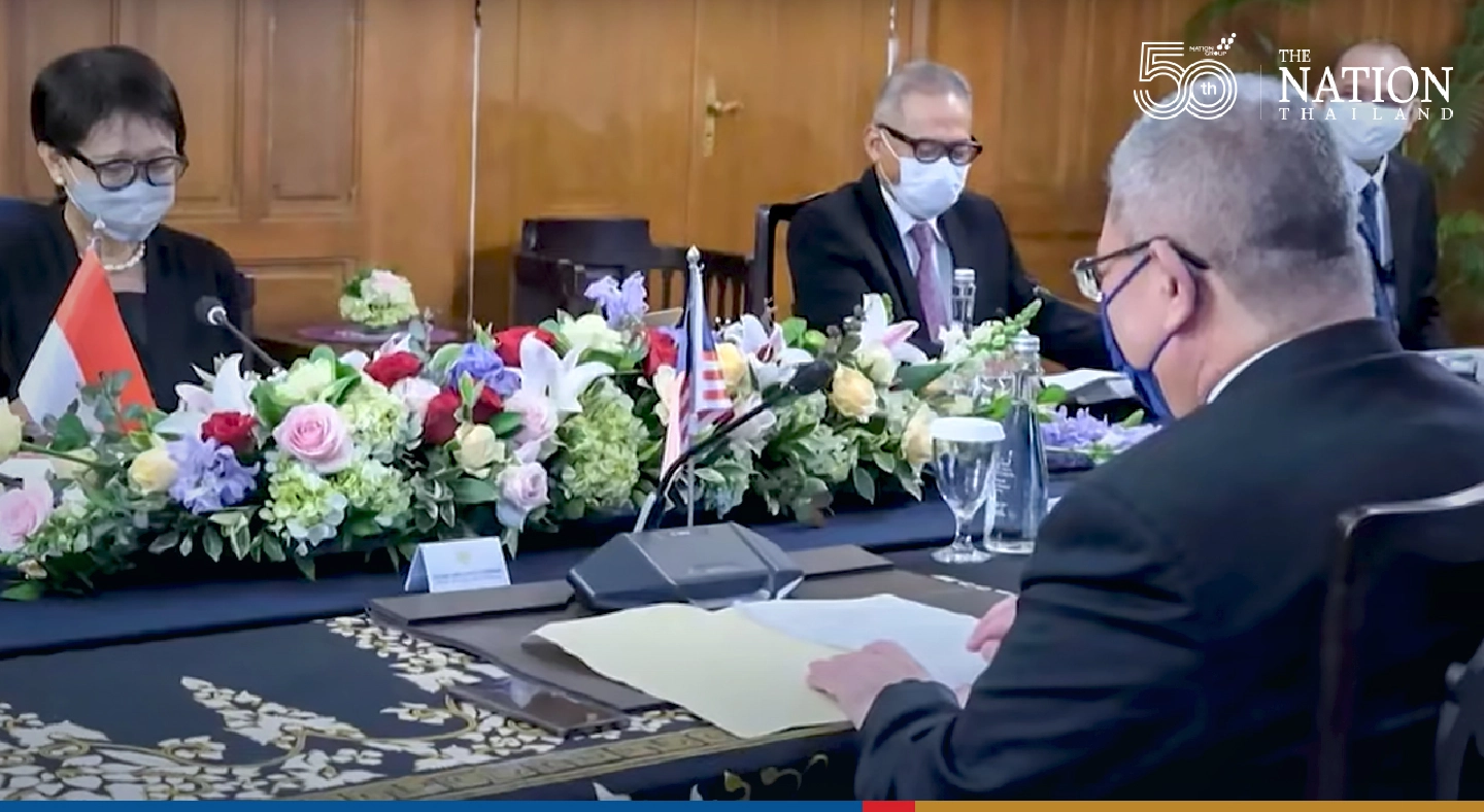 Indonesia, Malaysia agree on travel corridor for businessmen, expedite talks on maritime borders Indonesia, Malaysia agree on travel corridor for businessmen, expedite talks on maritime borders