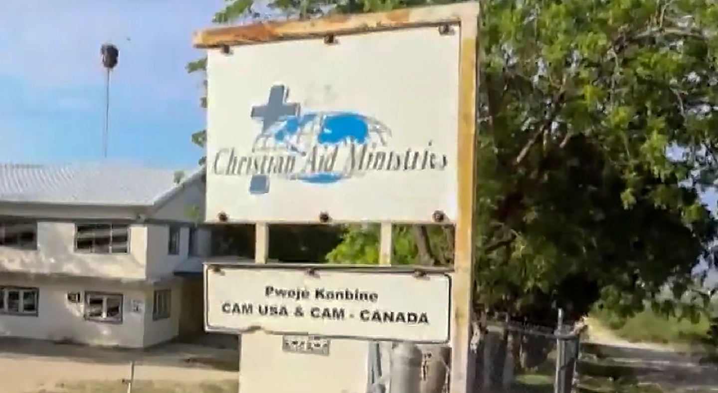 Haitian gang that kidnapped 17 from missionary group seeks $1 million ransom per person, justice minister says Haitian gang that kidnapped 17 from missionary group seeks $1 million ransom per person, justice minister says