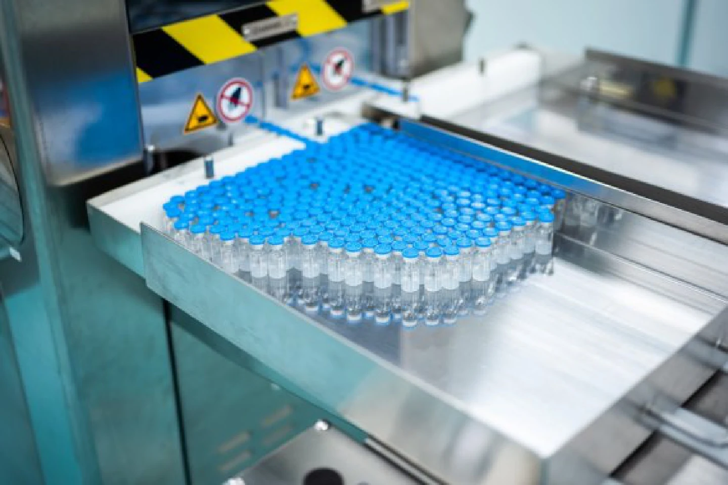 Localized fill-and-finish production of Sinovac vaccine facilitates Malaysias fight against COVID-19