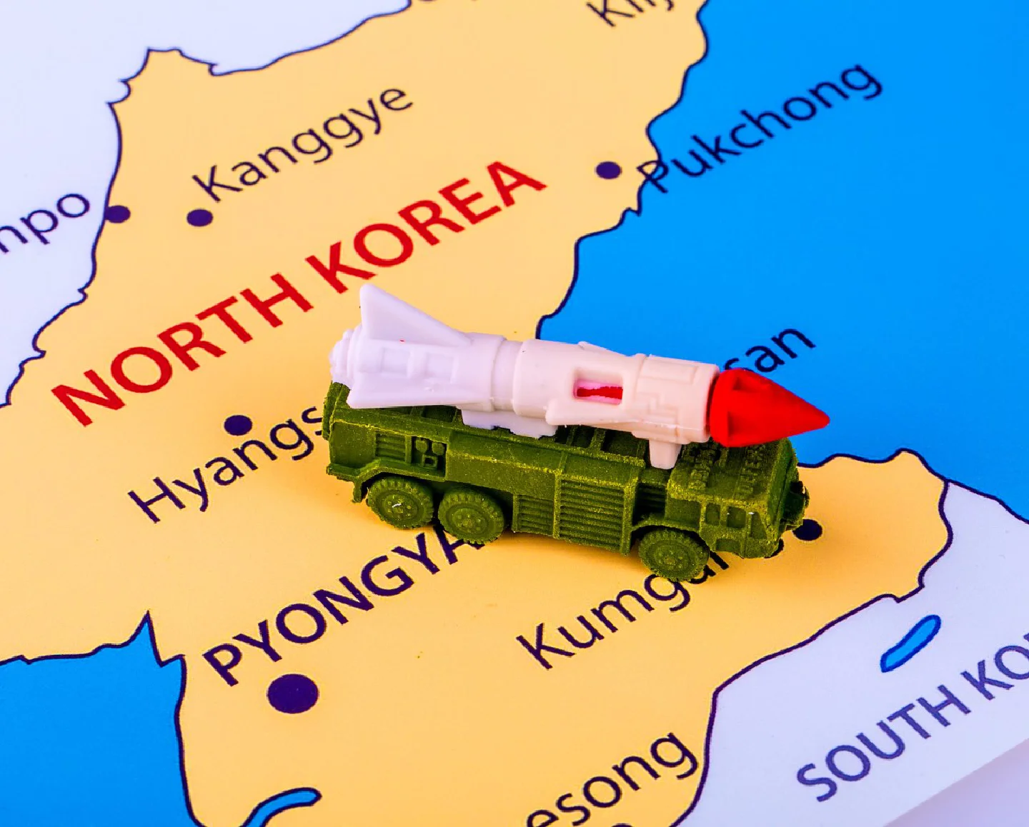 NK may test long-range missile next year: US intelligence agency NK may test long-range missile next year: US intelligence agency