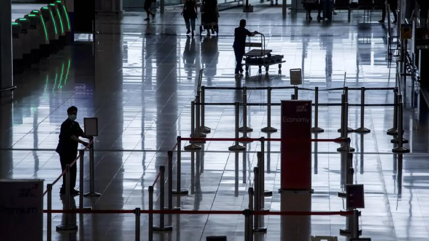 HK to end most quarantine exemptions for travelers HK to end most quarantine exemptions for travelers