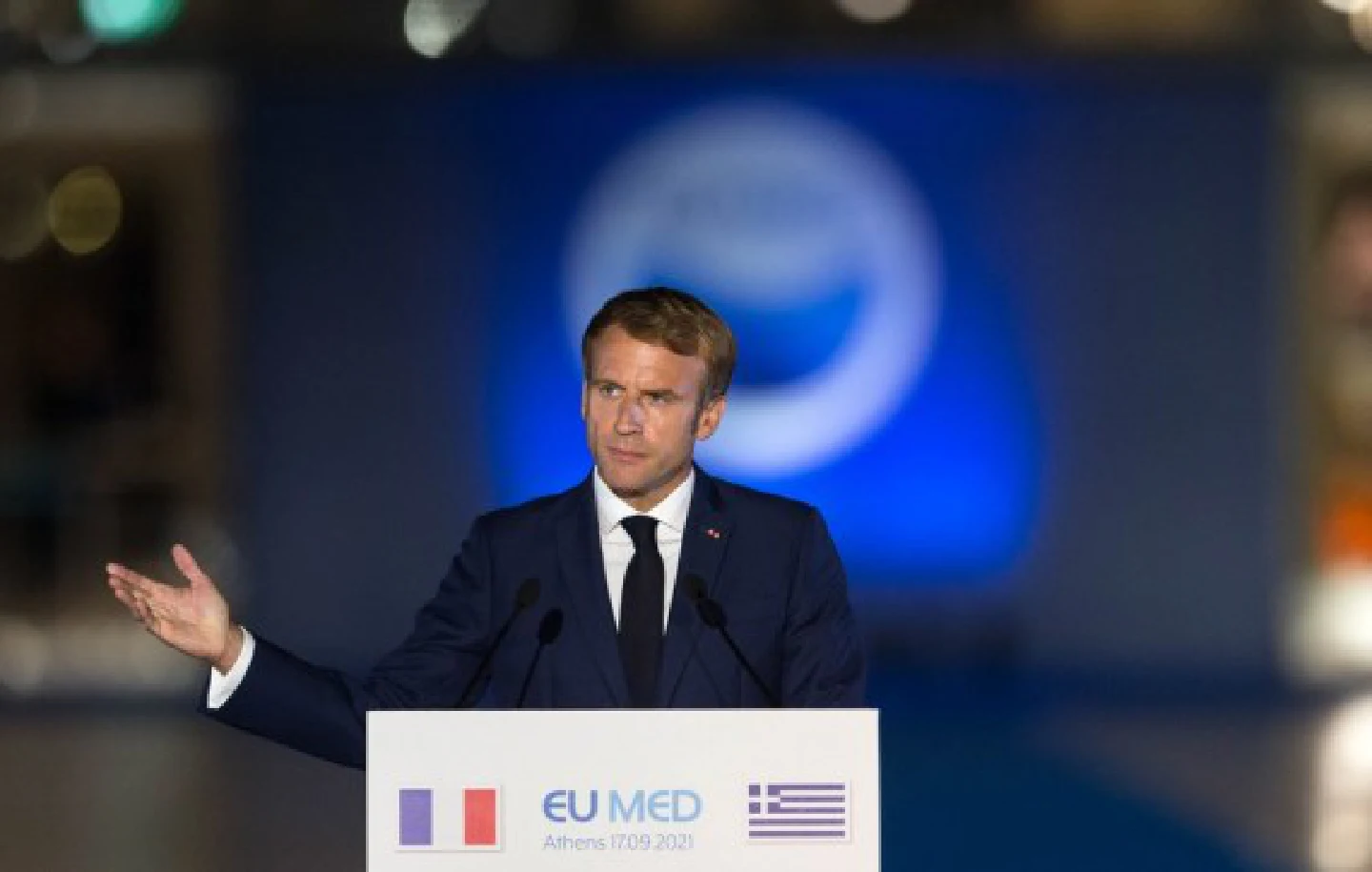 Macron meets Blinken for first talks after submarine row Macron meets Blinken for first talks after submarine row