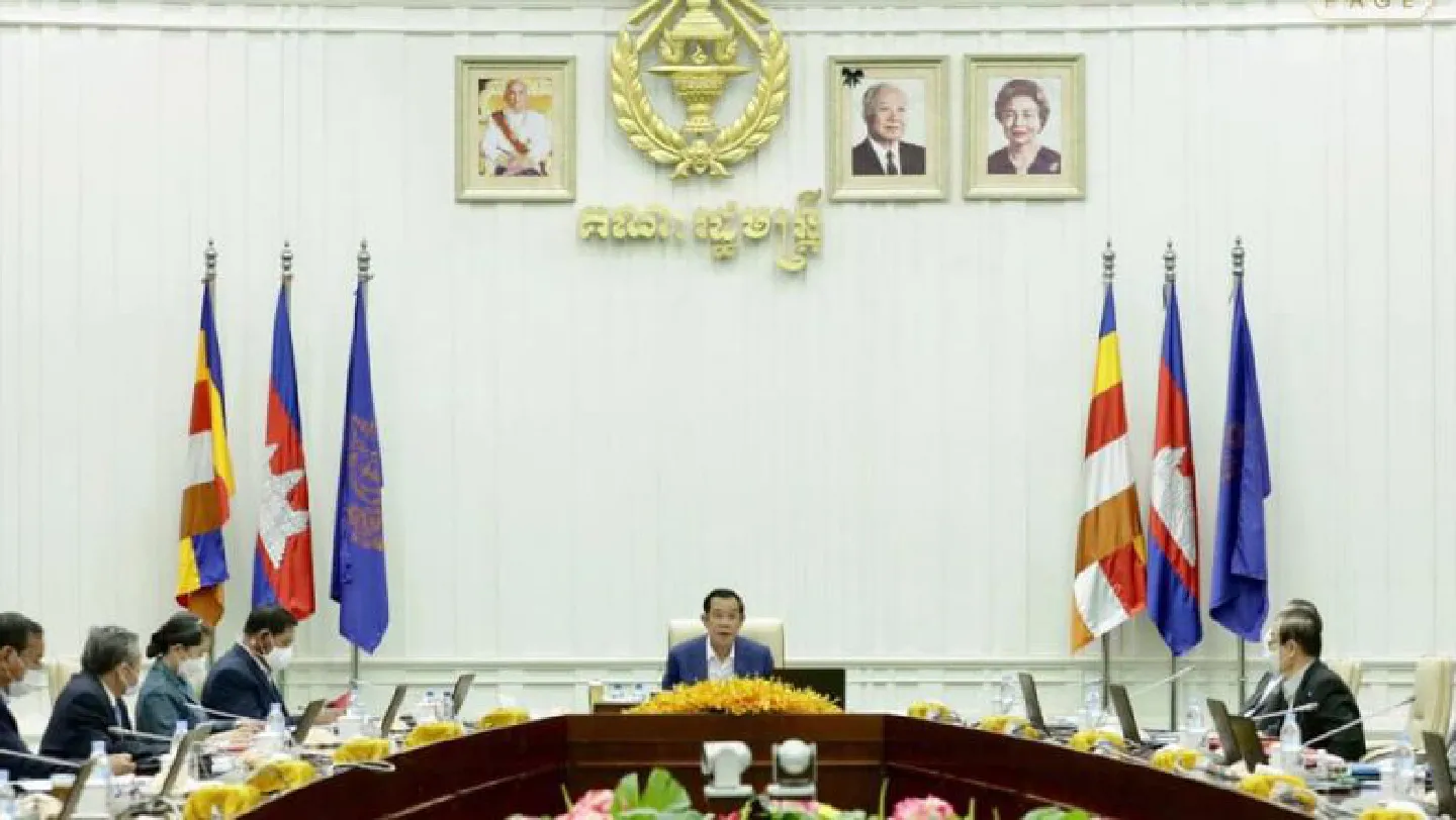 Hun Sen: Full country reopening to be decided in two weeks