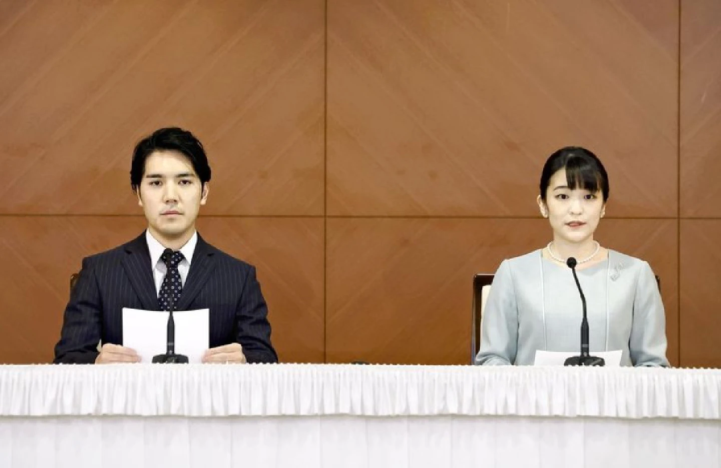Newlywed daughter of Crown Prince Akishino holds press conference with husband Kei Komuro
