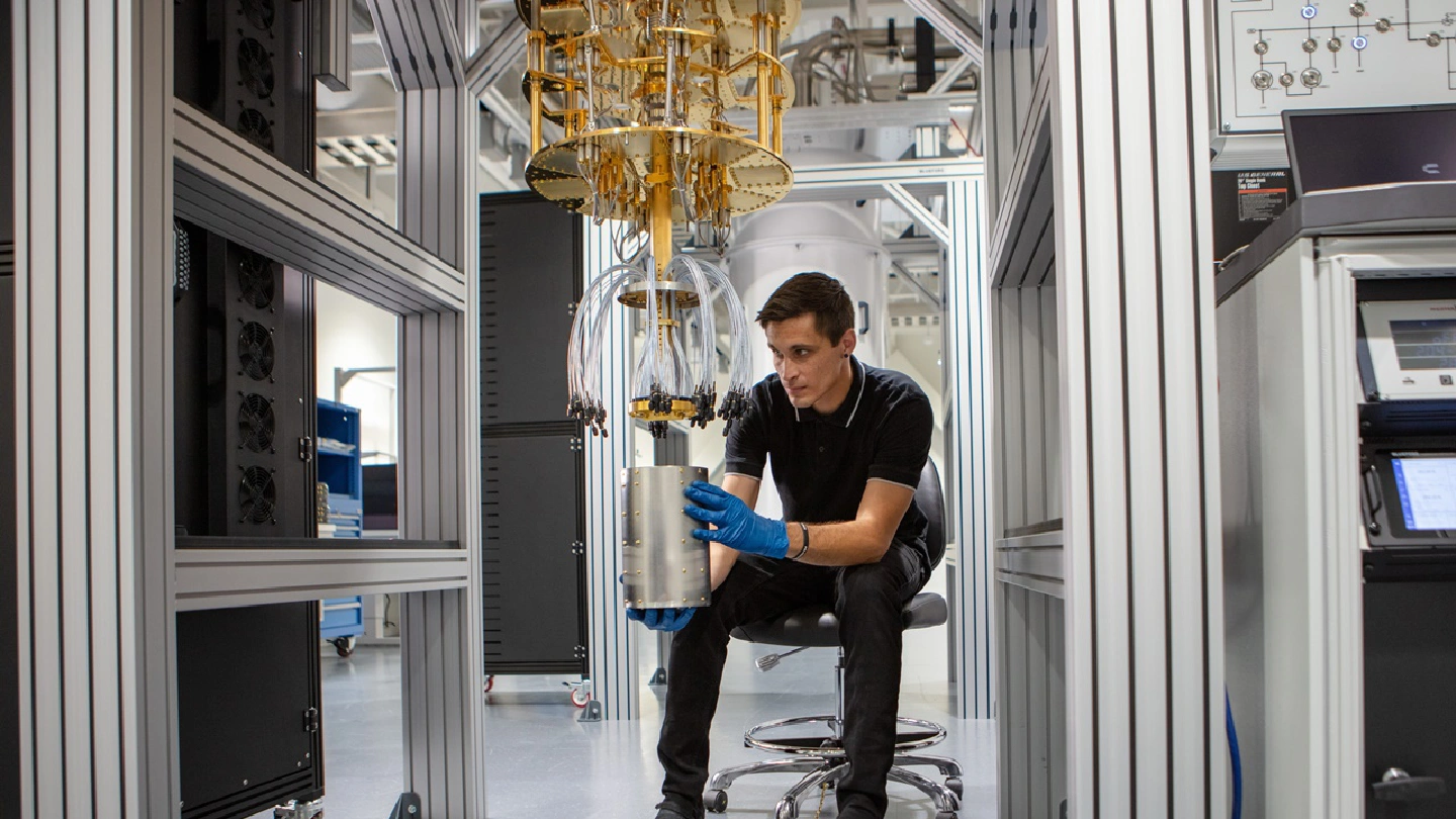 Amazon joins race for quantum computer with new Caltech center