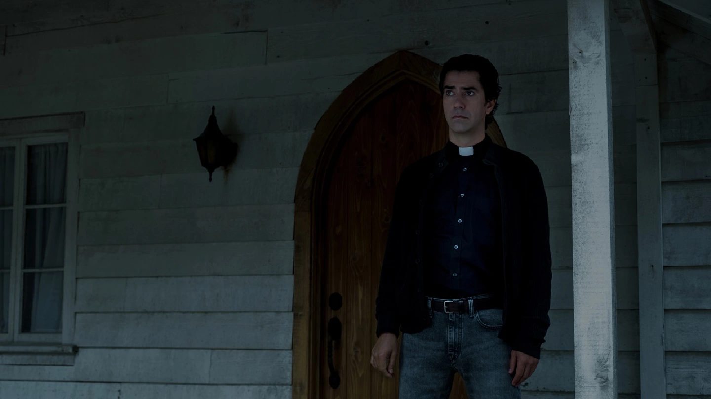 From Midnight Mass to What We Do in the Shadows: 10 things to watch this Halloween From Midnight Mass to What We Do in the Shadows: 10 things to watch this Halloween