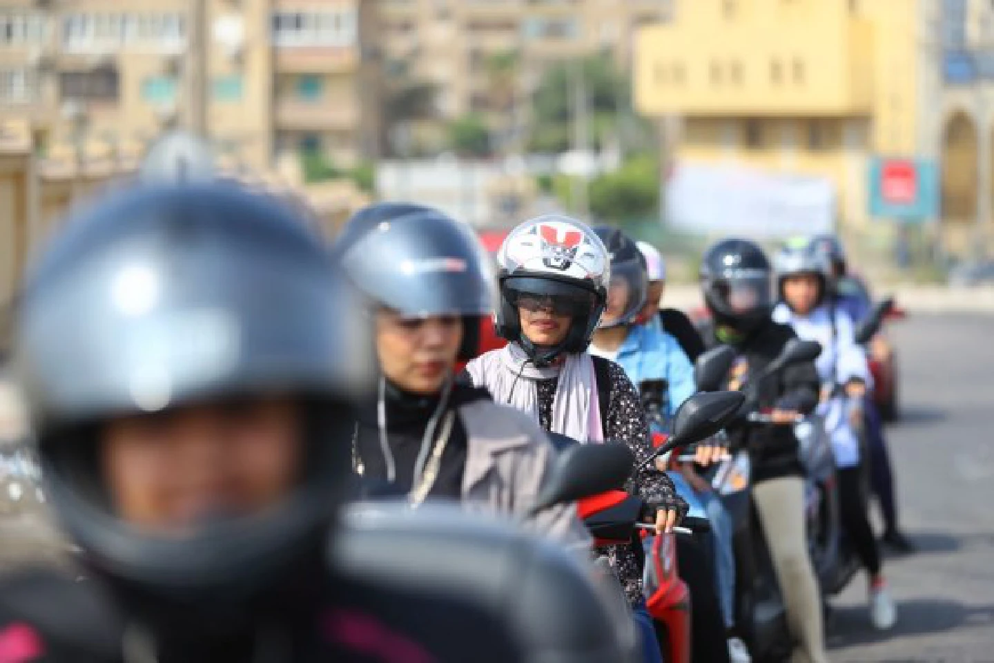 Egyptian women get on wheels to break taboo Egyptian women get on wheels to break taboo