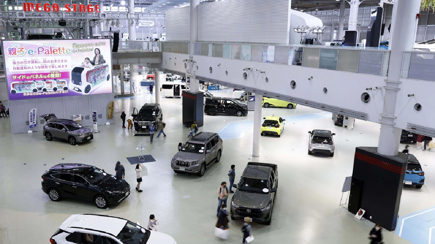 Toyotas swelling profits belie global auto parts shortages