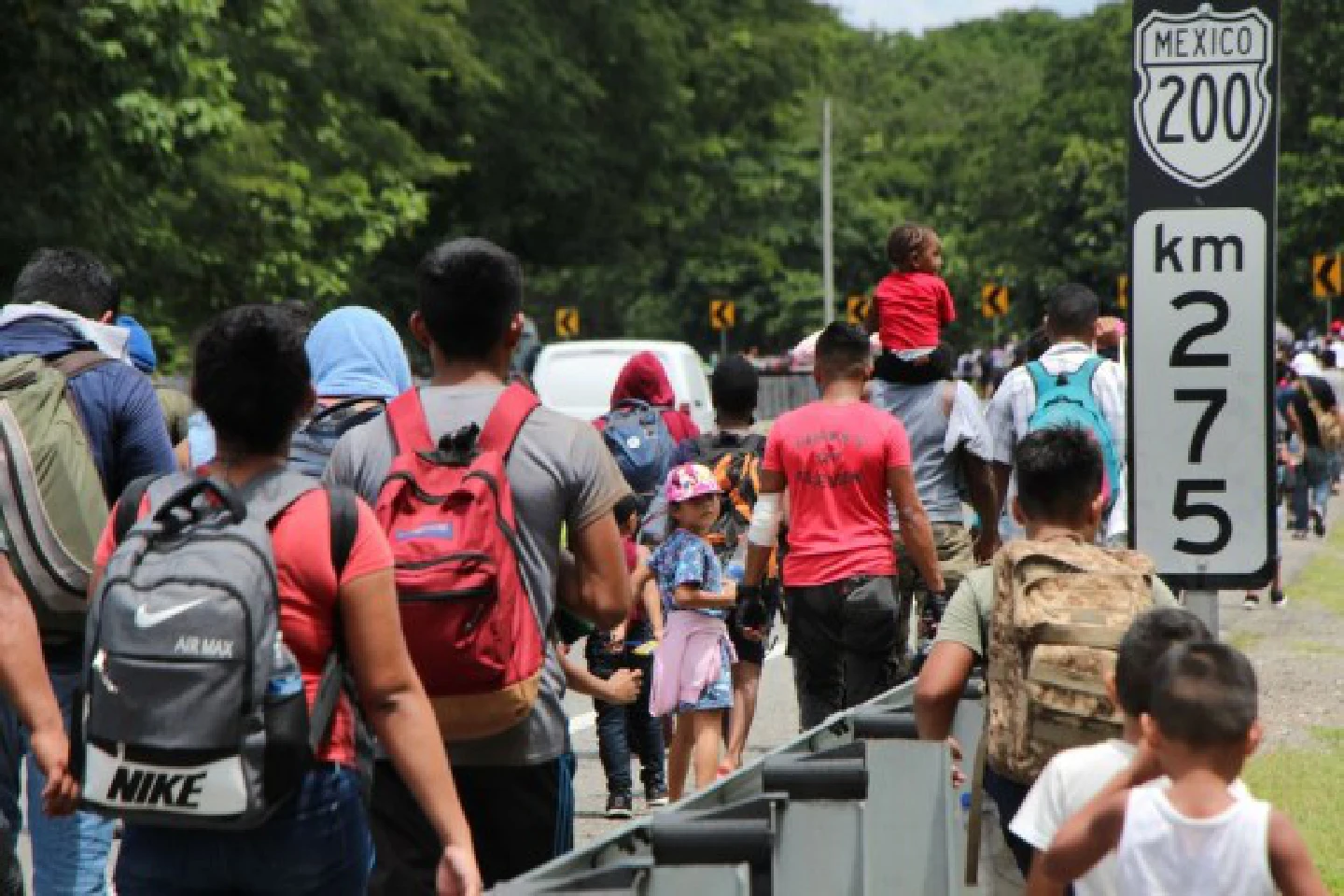 Migrant caravan to skip Mexico City, head straight to U.S. border Migrant caravan to skip Mexico City, head straight to U.S. border