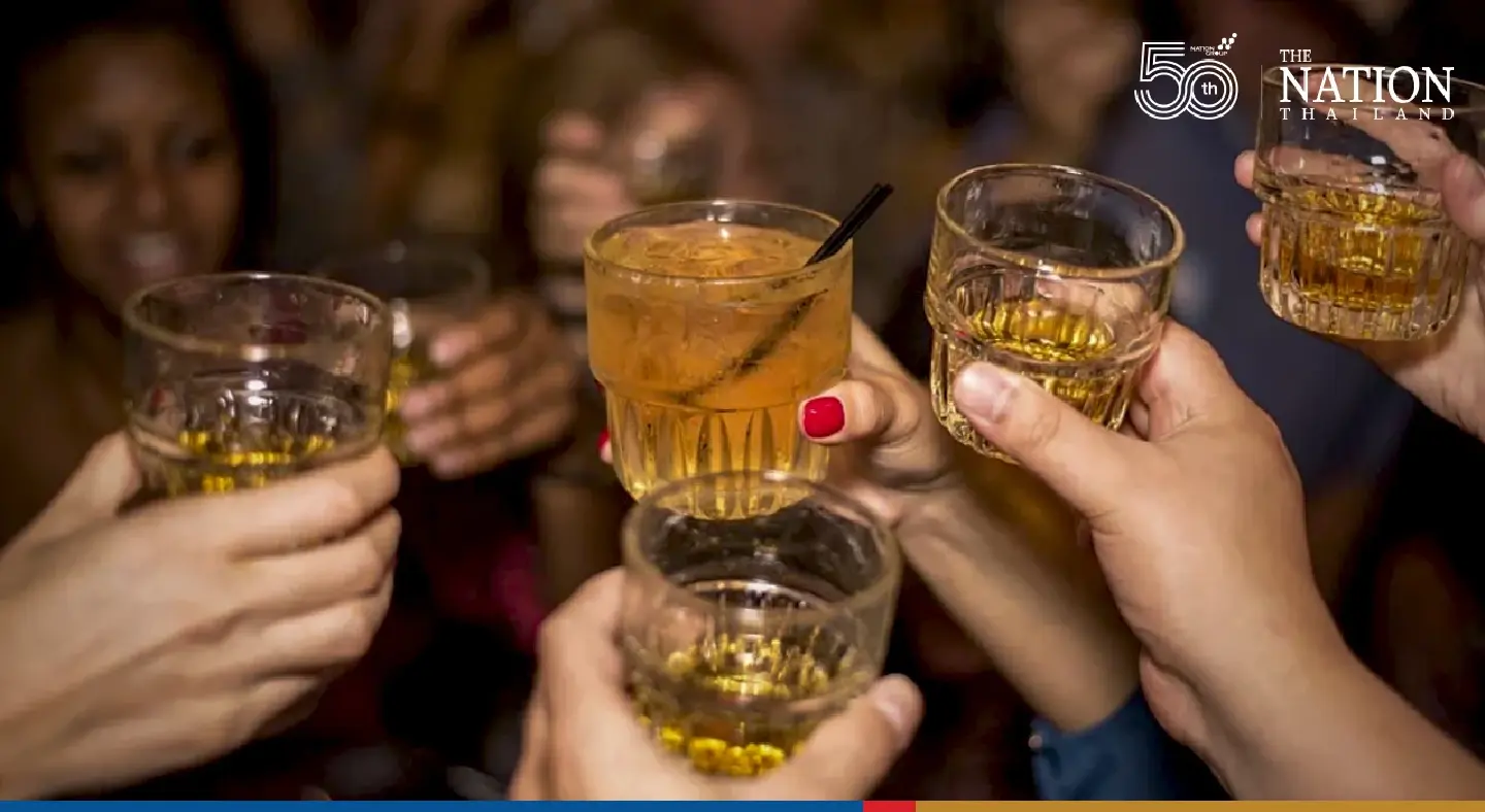 Bangkok eateries can serve booze until 11pm from Dec 1