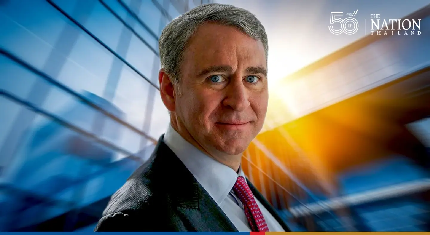 Ken Griffin, hedge fund billionaire, outbids crypto enthusiasts to buy copy of U.S. Constitution for $43 million Ken Griffin, hedge fund billionaire, outbids crypto enthusiasts to buy copy of U.S. Constitution for $43 million