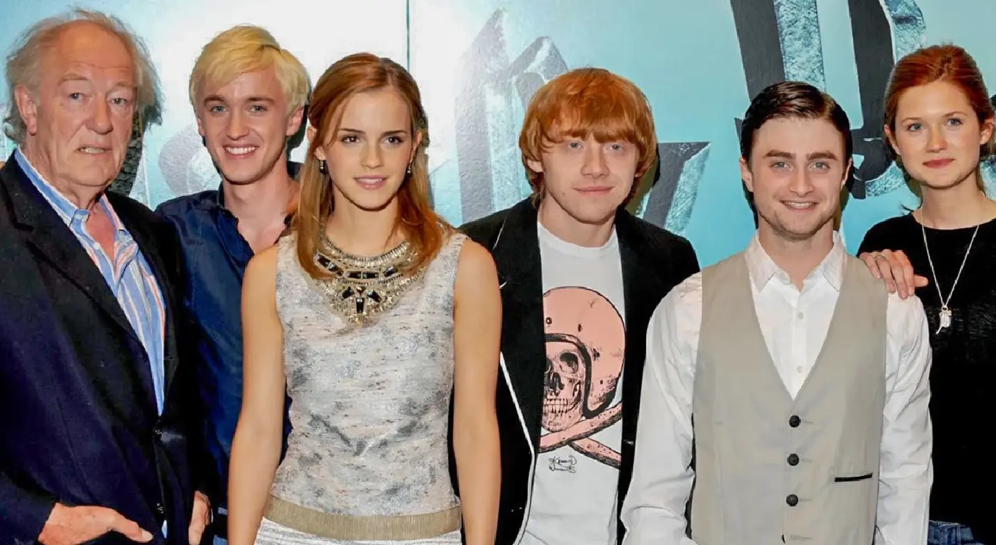 Harry Potter stars reunite for magical 20th anniversary special, without J.K. Rowling Harry Potter stars reunite for magical 20th anniversary special, without J.K. Rowling