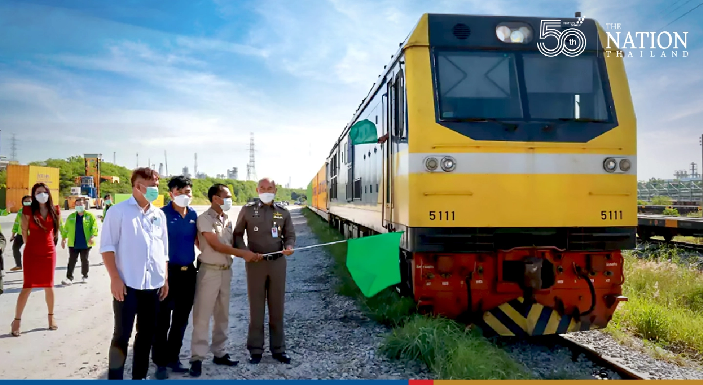 Train from Map Ta Phut to Laos goes on test run