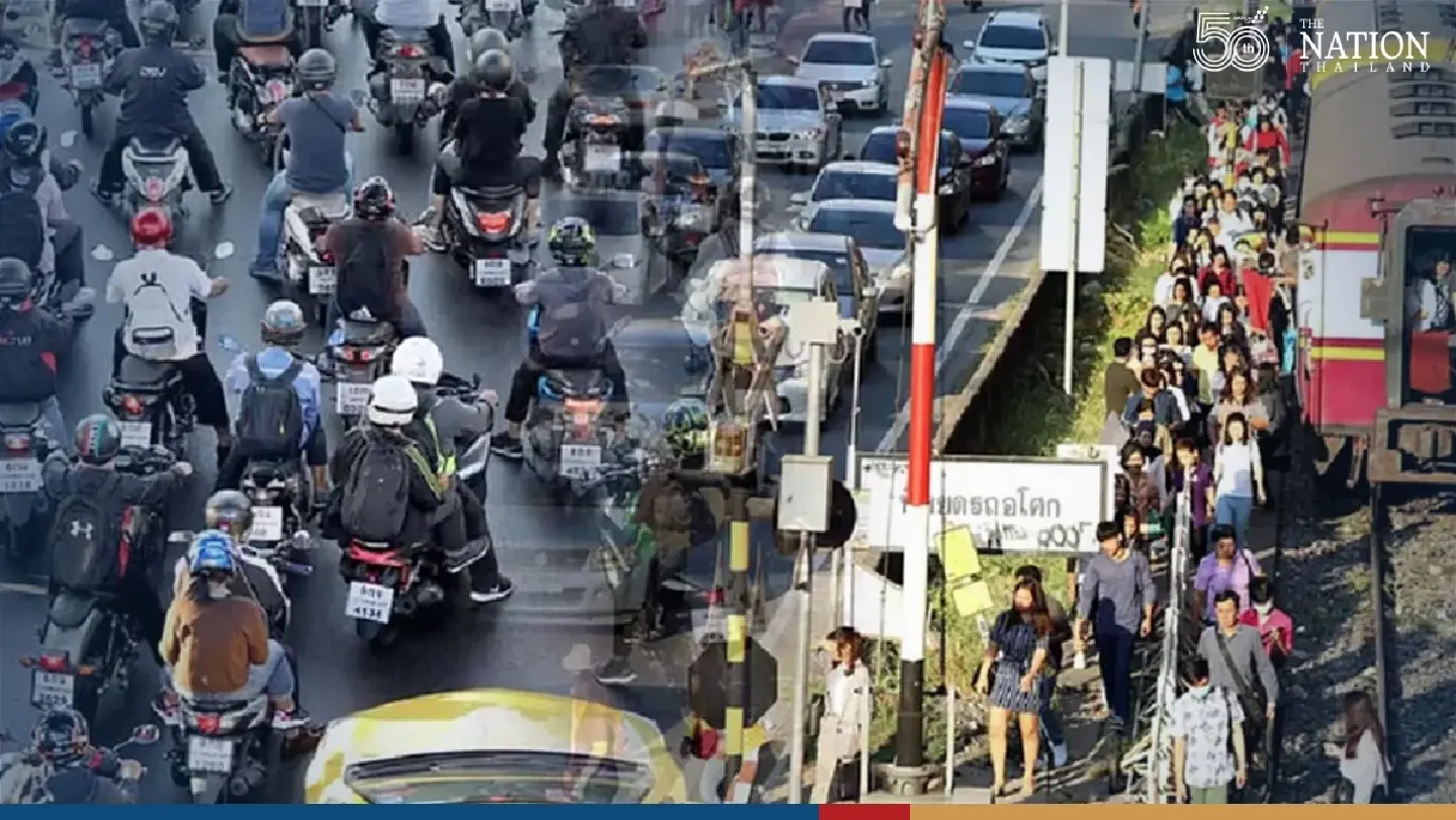 Most Thais burdened by huge credit card bills, survey finds Most Thais burdened by huge credit card bills, survey finds
