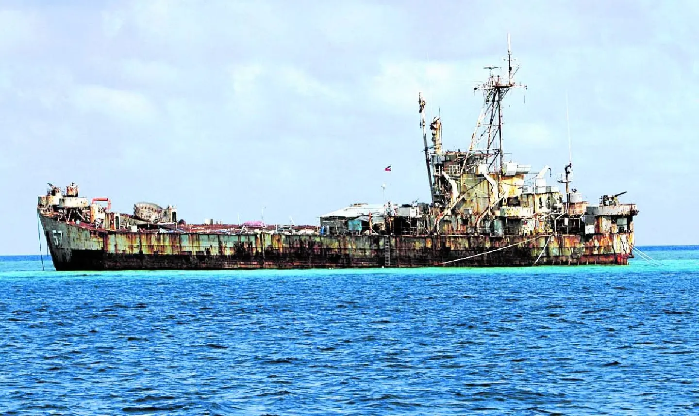 PH ‘abhors’ Chinese action at Ayungin Shoal, Duterte tells summit PH ‘abhors’ Chinese action at Ayungin Shoal, Duterte tells summit