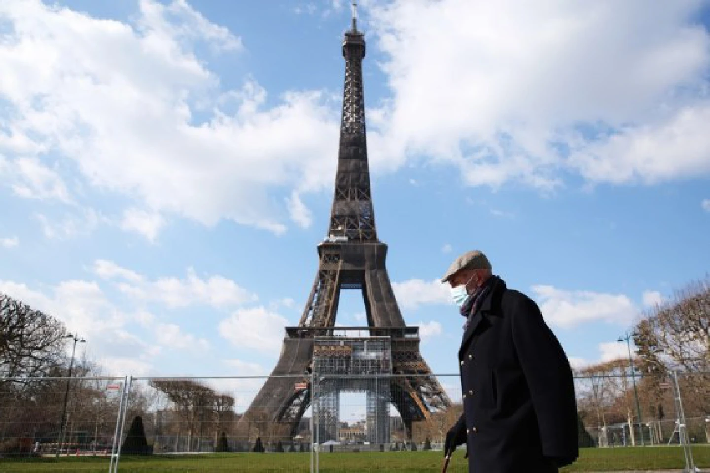 Macron announces to postpone easing anti-COVID-19 measures amid new pandemic wave Macron announces to postpone easing anti-COVID-19 measures amid new pandemic wave