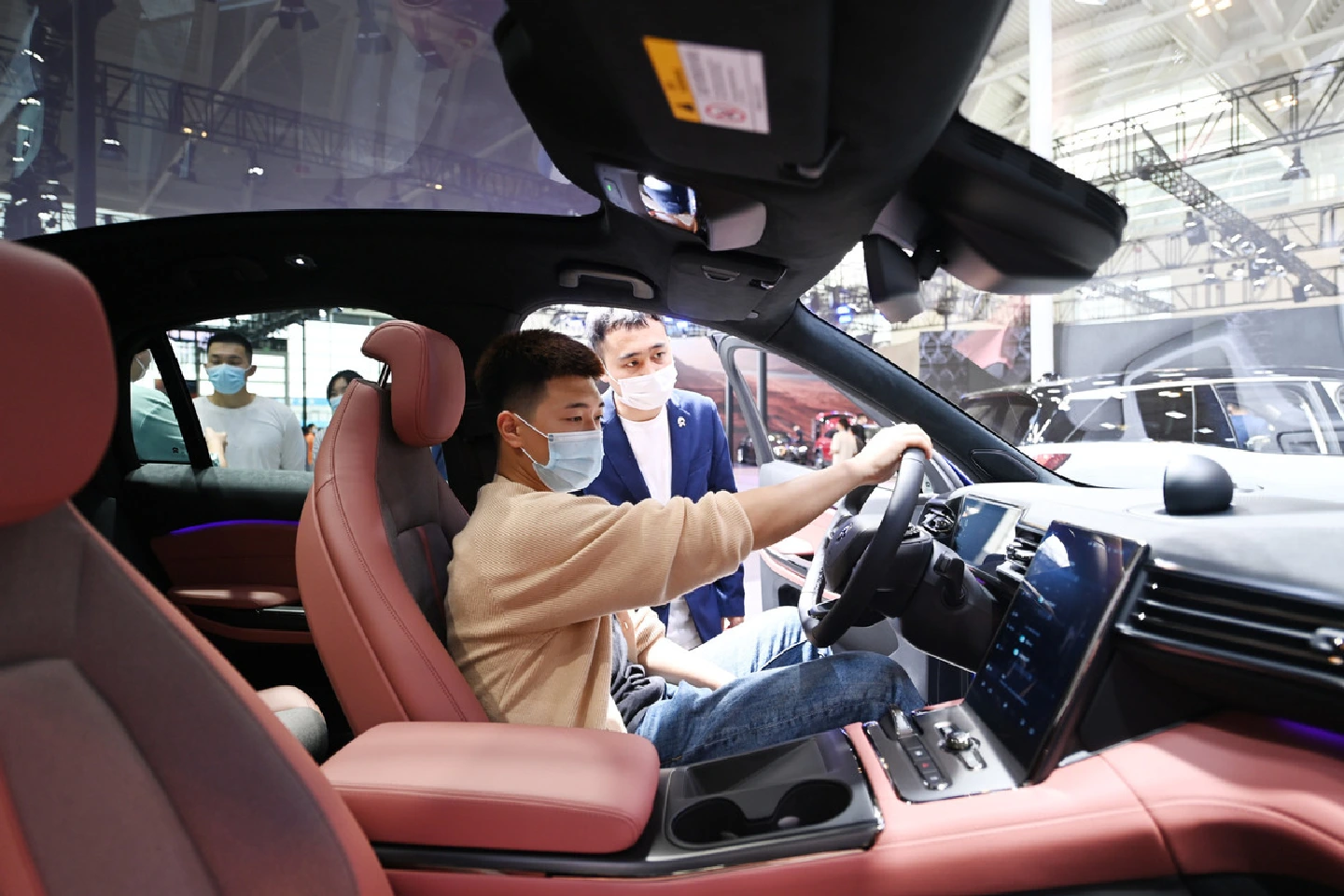 Chinese car buyers go green with NEVs
