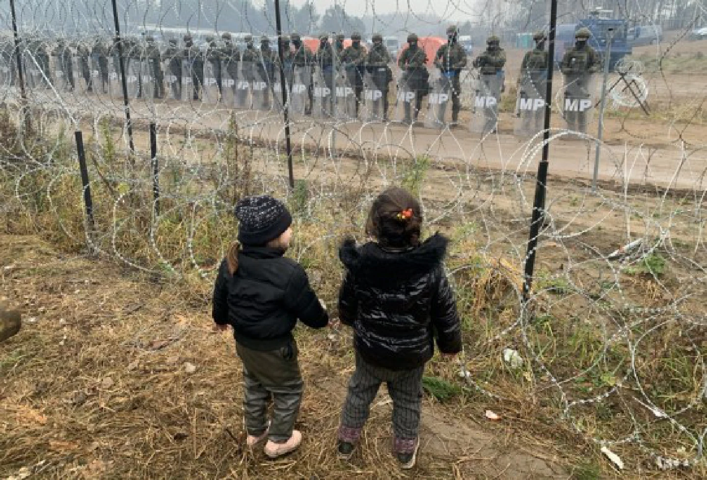 Russia offers to mediate Poland-Belarus border crisis