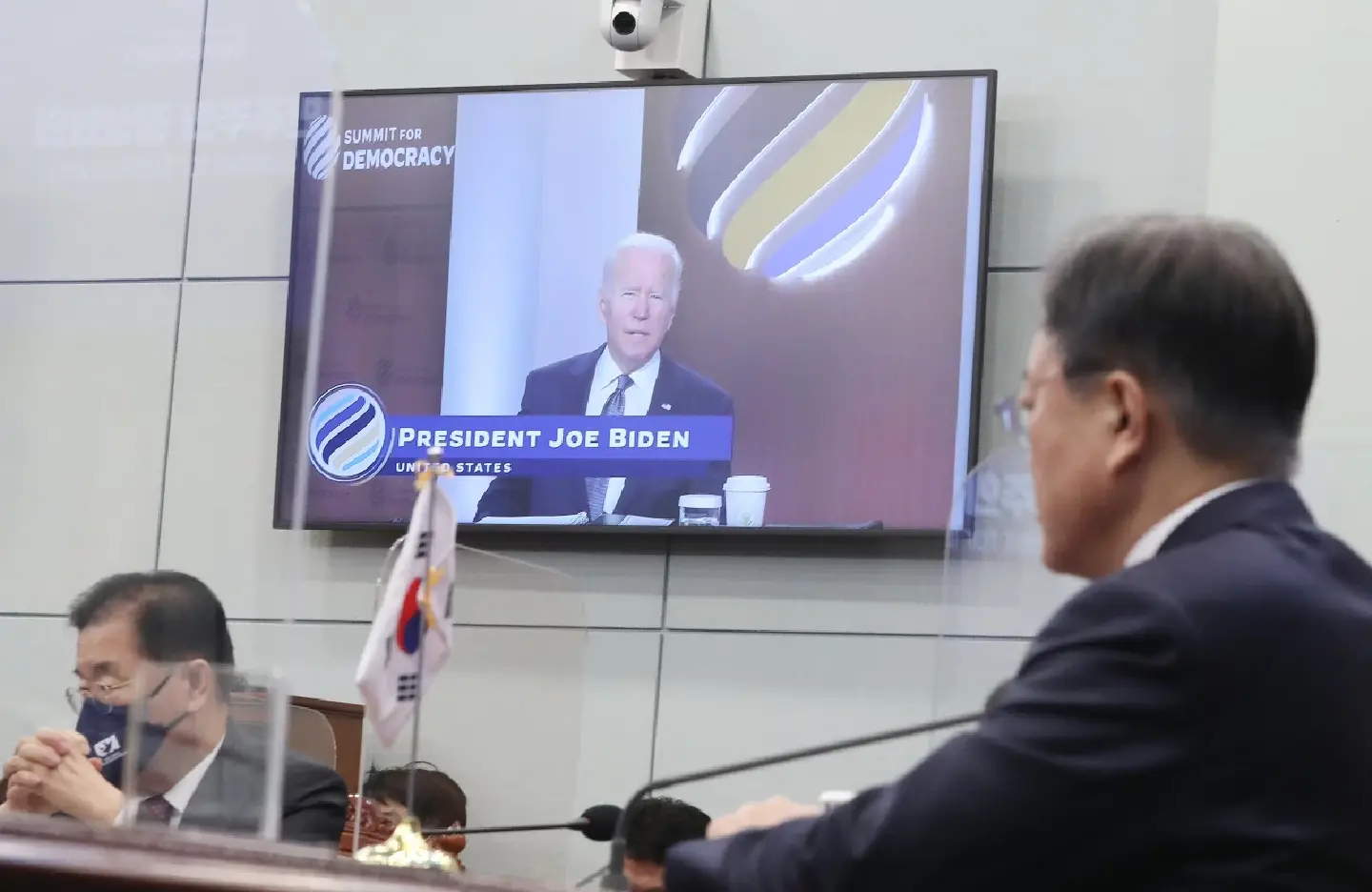 S.Korea’s president, top diplomat attend global summits excluding China