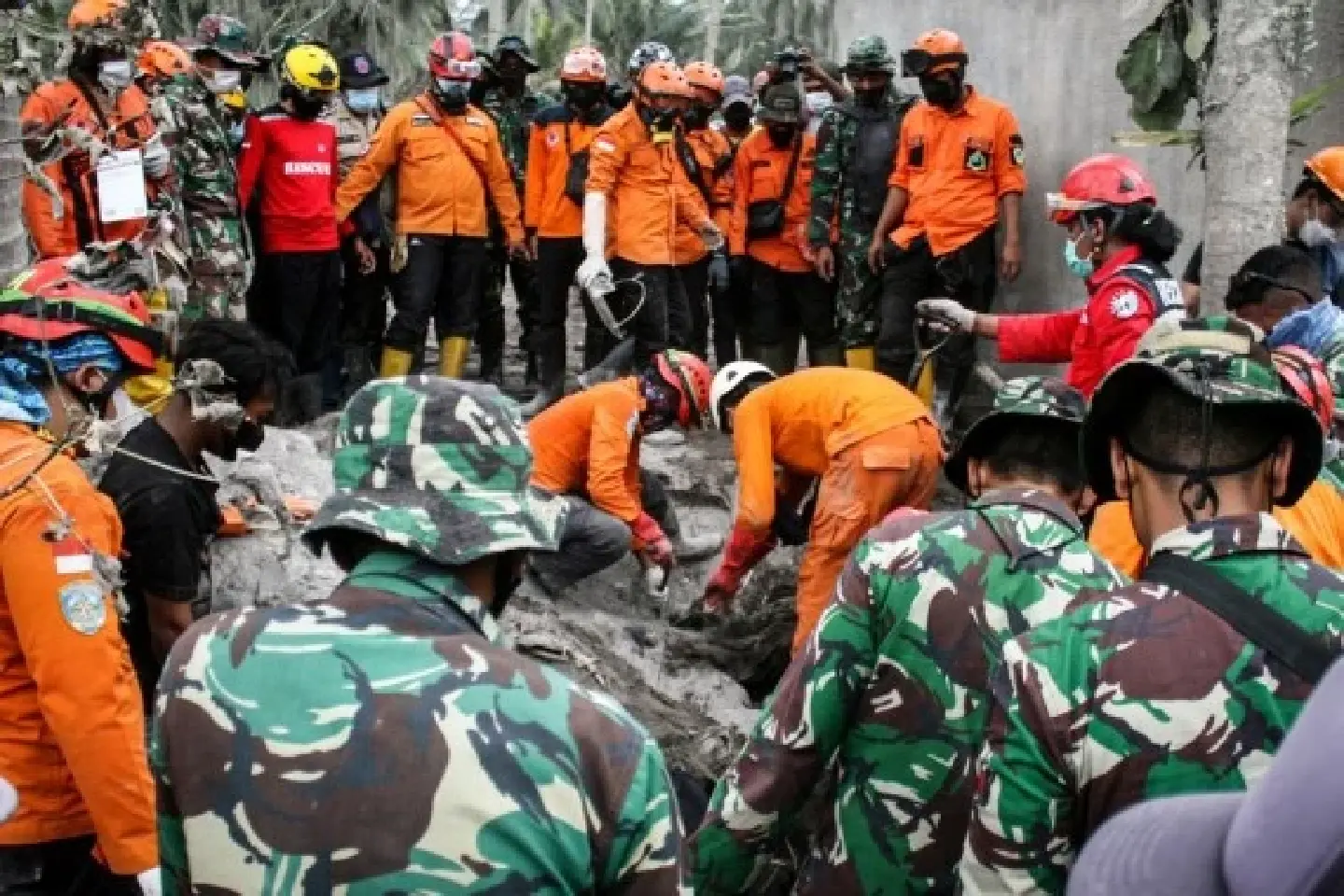 Death toll of Indonesias volcano eruption rises to 22, over 30 missing