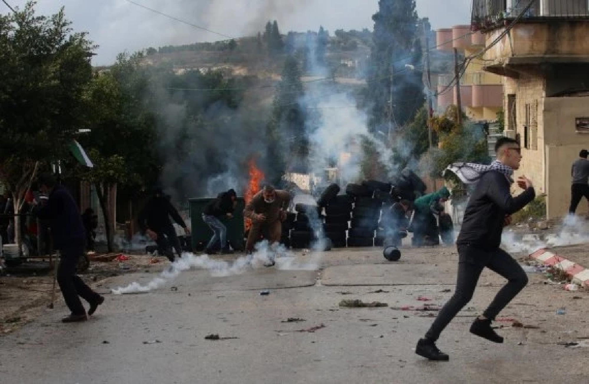 Dozens injured in West Bank clashes with Israeli soldiers: medics