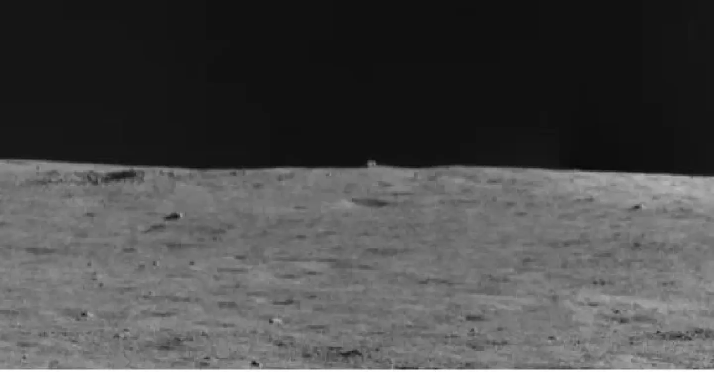 Expert: China preparing to land astronauts on moon