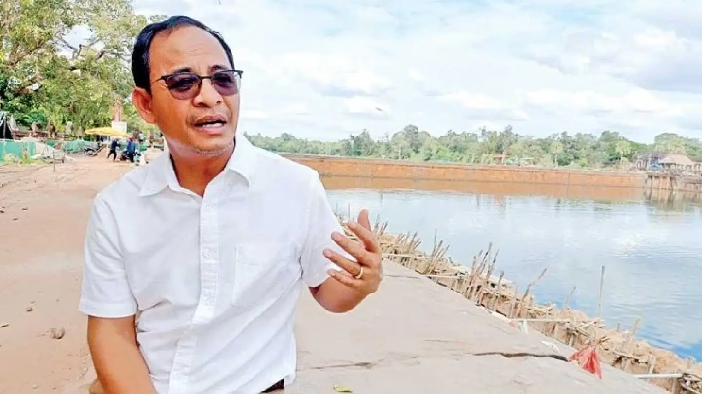 ANA touches up Angkor park for return of foreign tourists