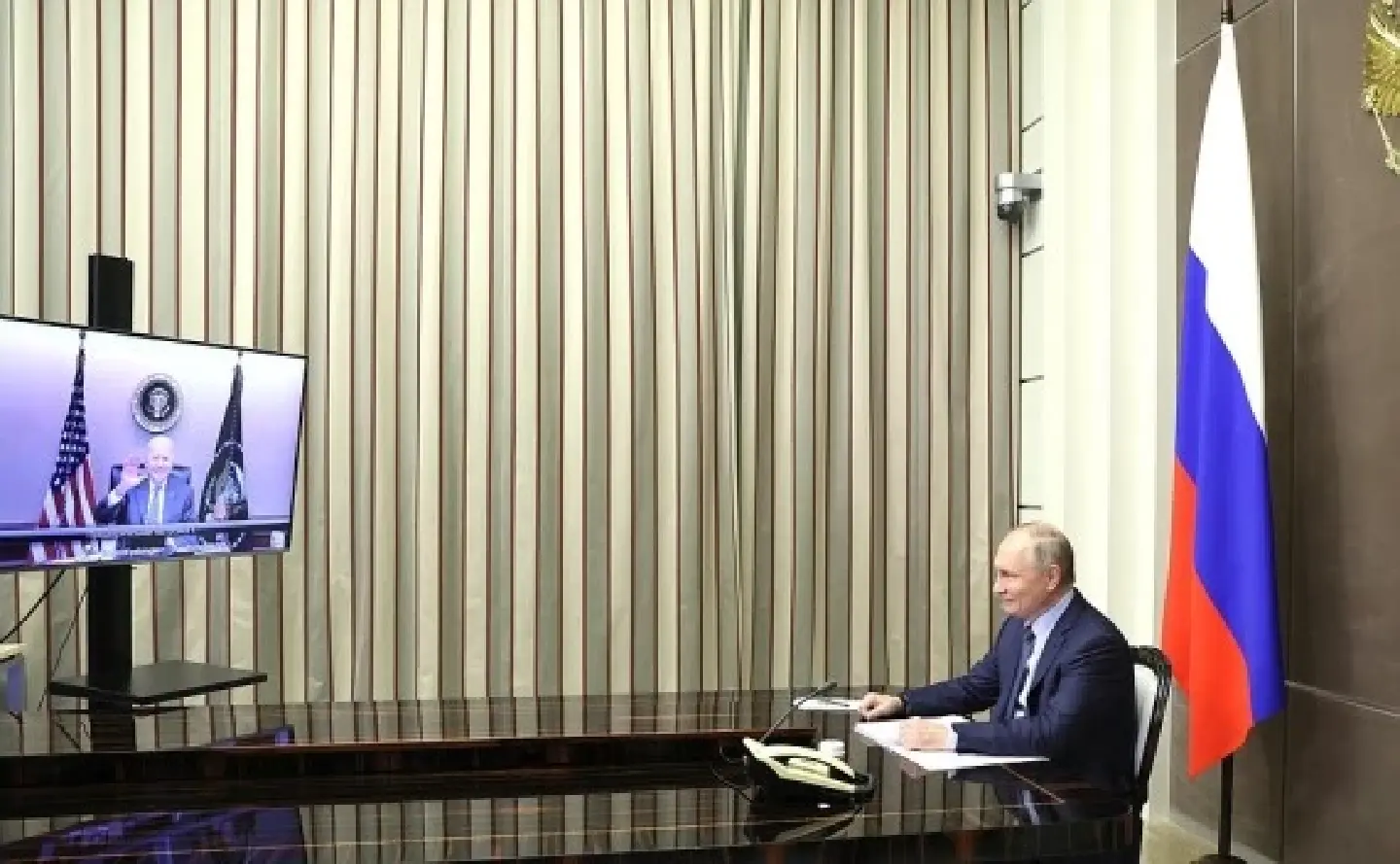 Putin, Biden discuss Ukraine, bilateral ties, Iran during online summit