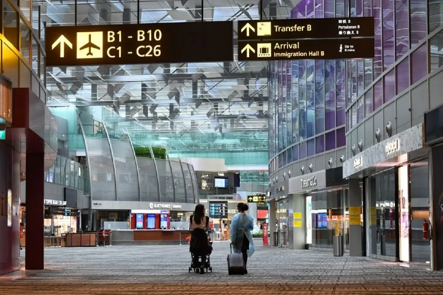 Singapore tightens border measures, halts further easing of social measures over Omicron variant fears Singapore tightens border measures, halts further easing of social measures over Omicron variant fears