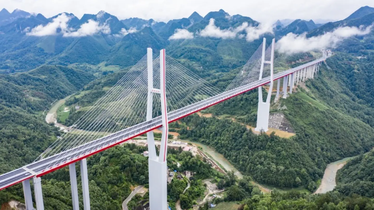 China unveils plan to improve transportation networks by 2025