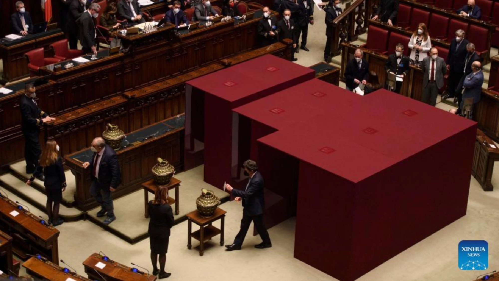 First round of Italy's presidential election ends with no results