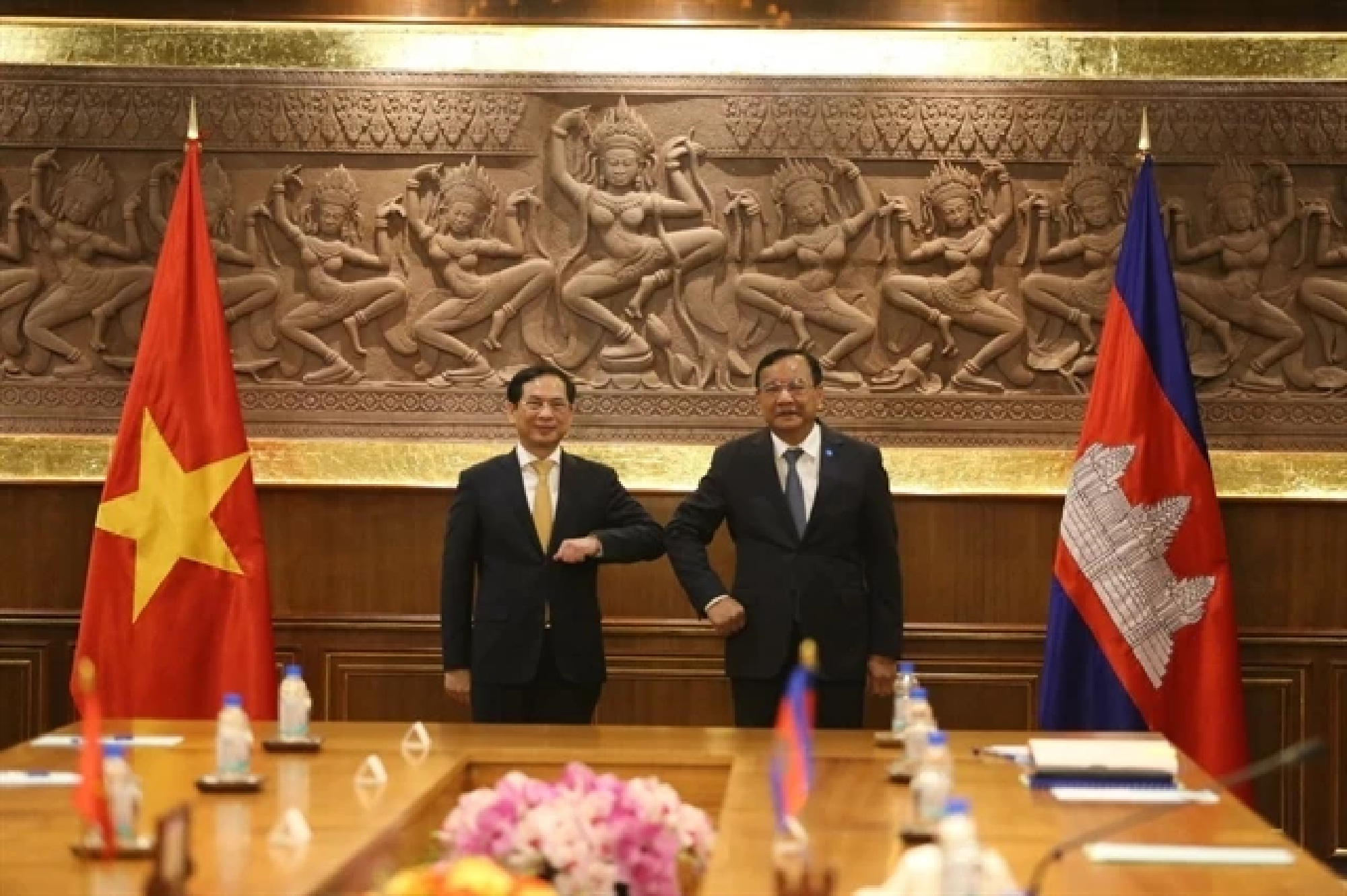 Vietnam, Cambodia enjoy thriving ties: Foreign Ministers