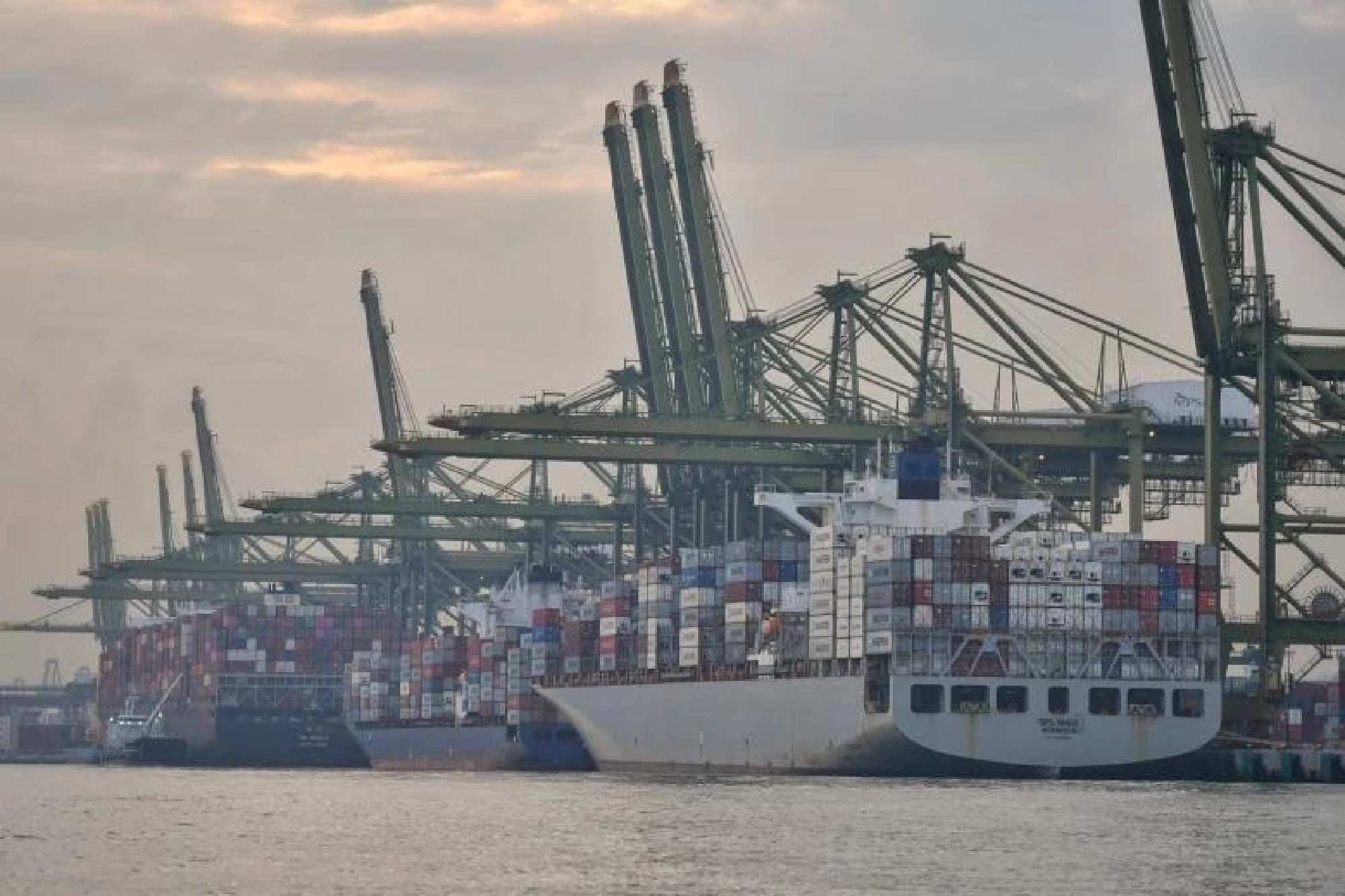 Singapore economy grows 5.9% in Q4 and 7.2% in 2021, better than expected: Flash data