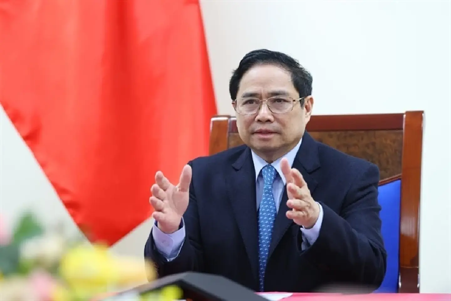 Vietnam, China discuss ties, border gate congestion