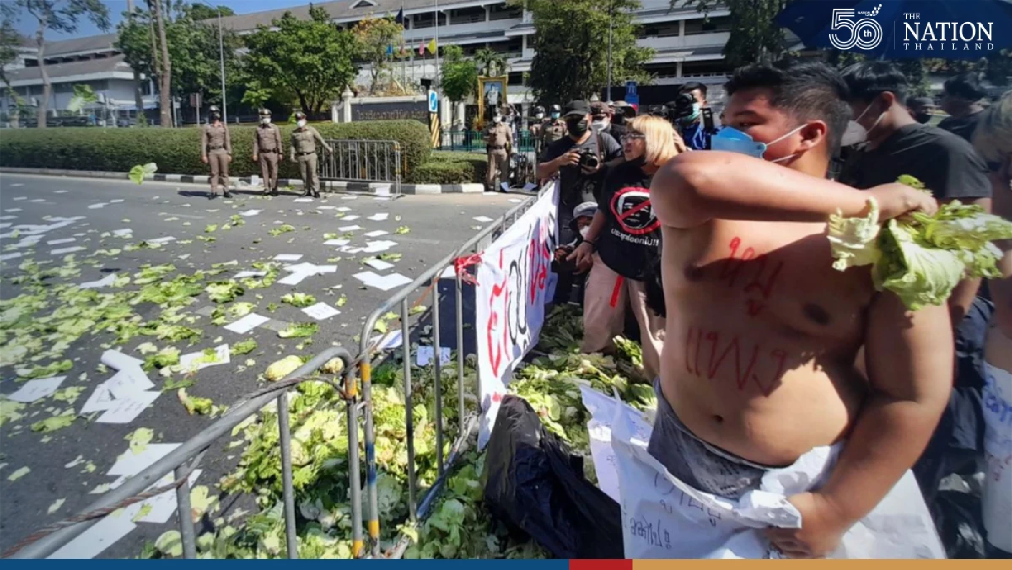 Protesters to Prayut: Bring down pork prices or resign