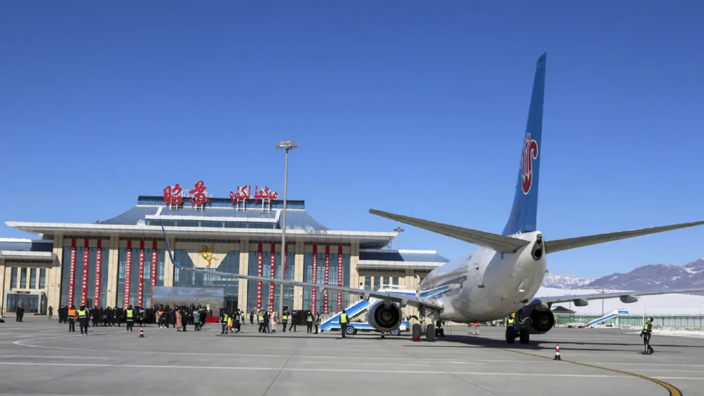 Xinjiang Uygur to open first plateau airport Xinjiang Uygur to open first plateau airport