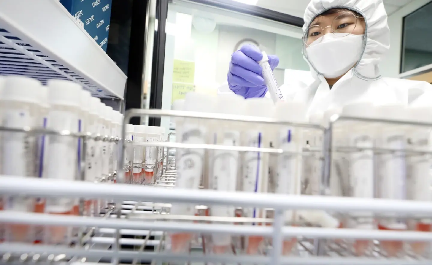 S. Korea reports sharpest gain in omicron cases S. Korea reports sharpest gain in omicron cases